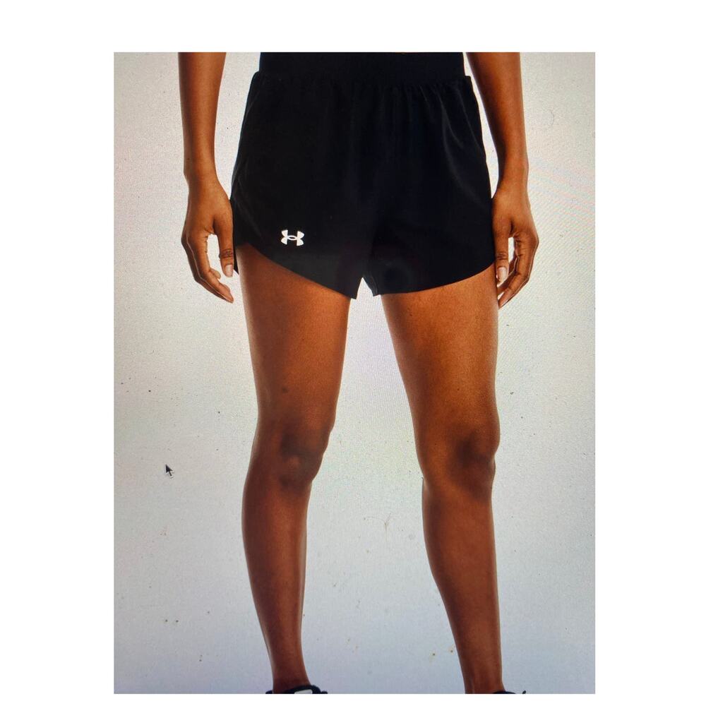 2 Under Armour Women's Size M Athletic Shorts Loose Heatgear Black/Blue 2 pairs - Picture 9 of 10